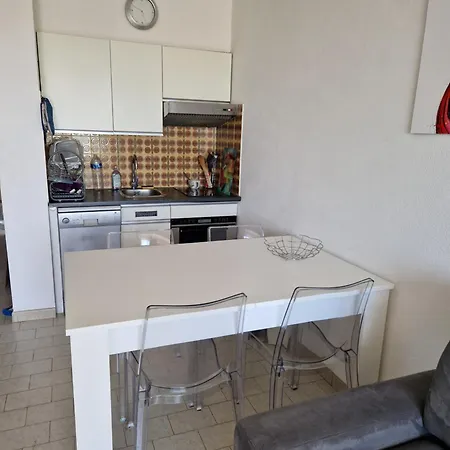 T2 Bien Situe Appartement Agde